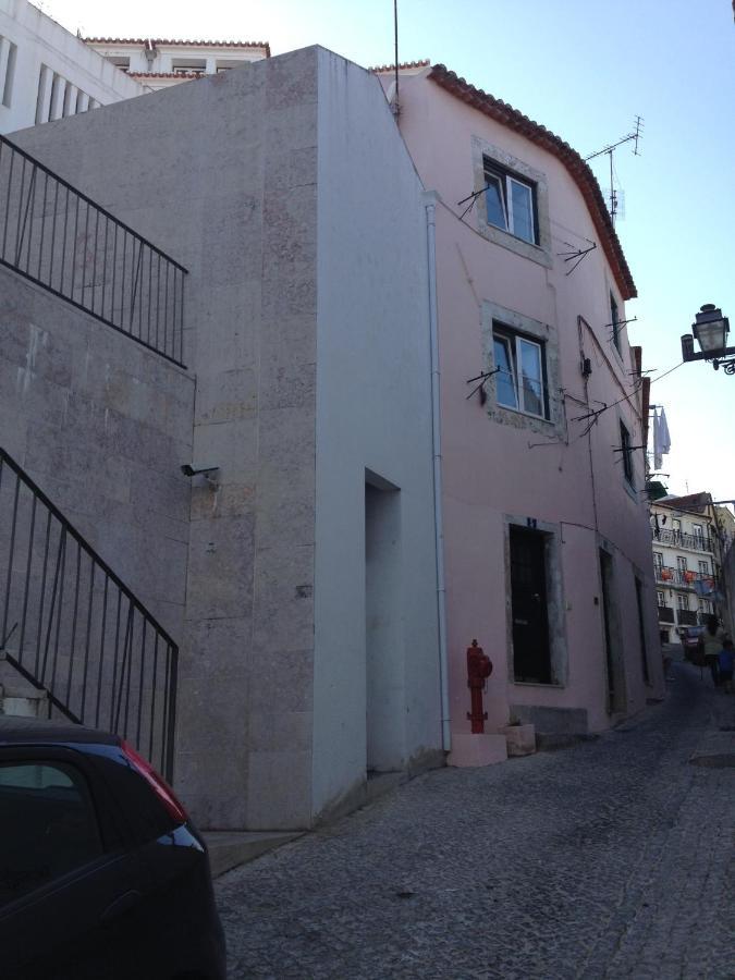 Апартаменты Little Alfama Town Лиссабон Экстерьер фото